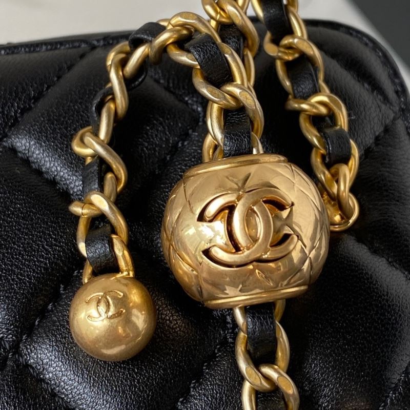 Ch**el cosmetic bags